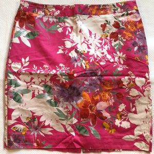 Van Heusen Pencil Skirt 14